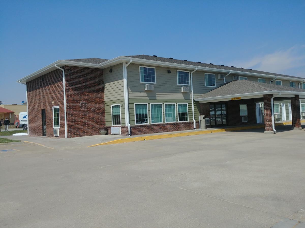Boarders Inn & Suites By Cobblestone Hotels - Broken Bow Zewnętrze zdjęcie